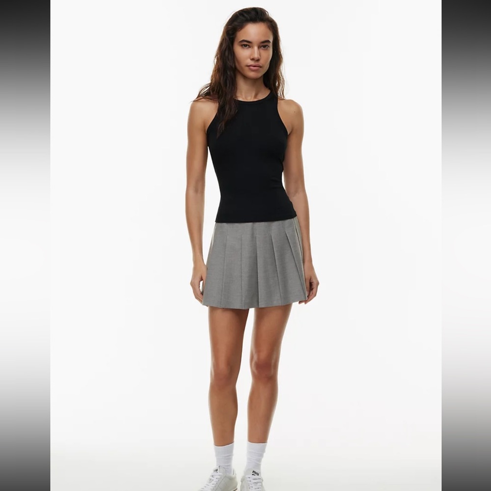 Aritzia Wilfred free XXS tank top